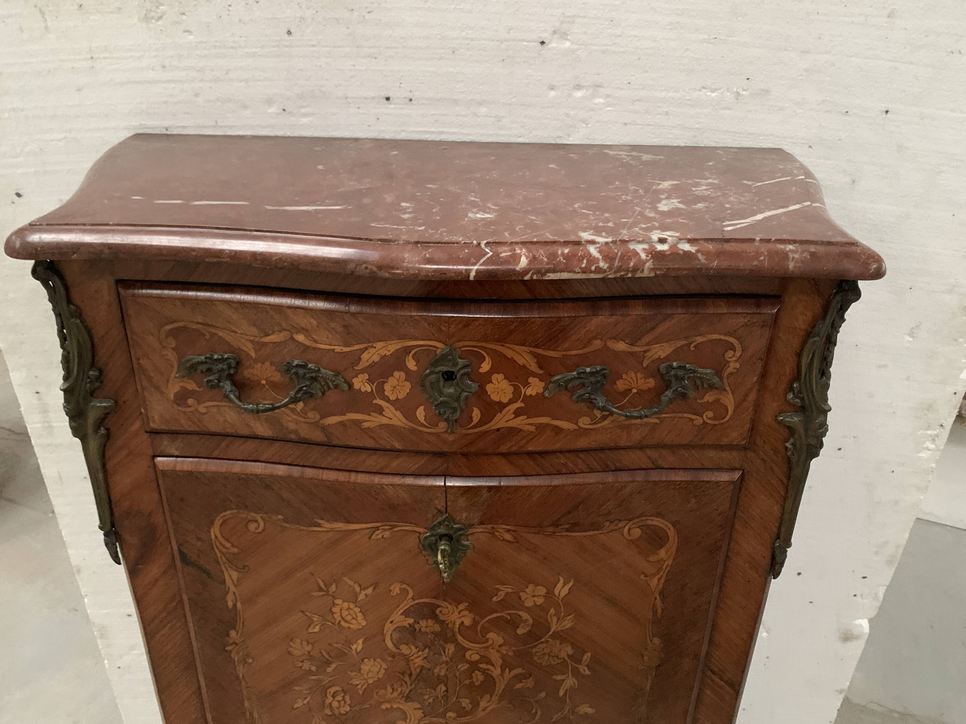 Louis XV style lady's secretary in light wood marquetry, 20th century