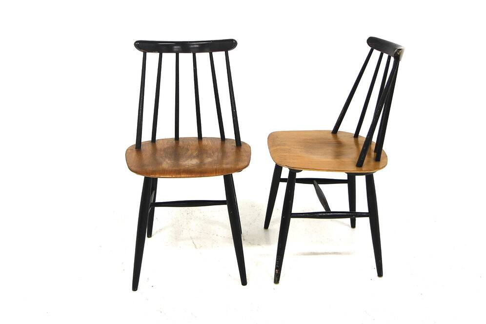 Set de 2 chaises "Fanett" en teck par Ilmari Tapiovaara, Suède, 1960