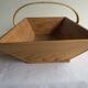 panier en bois massif ,pour vendanges