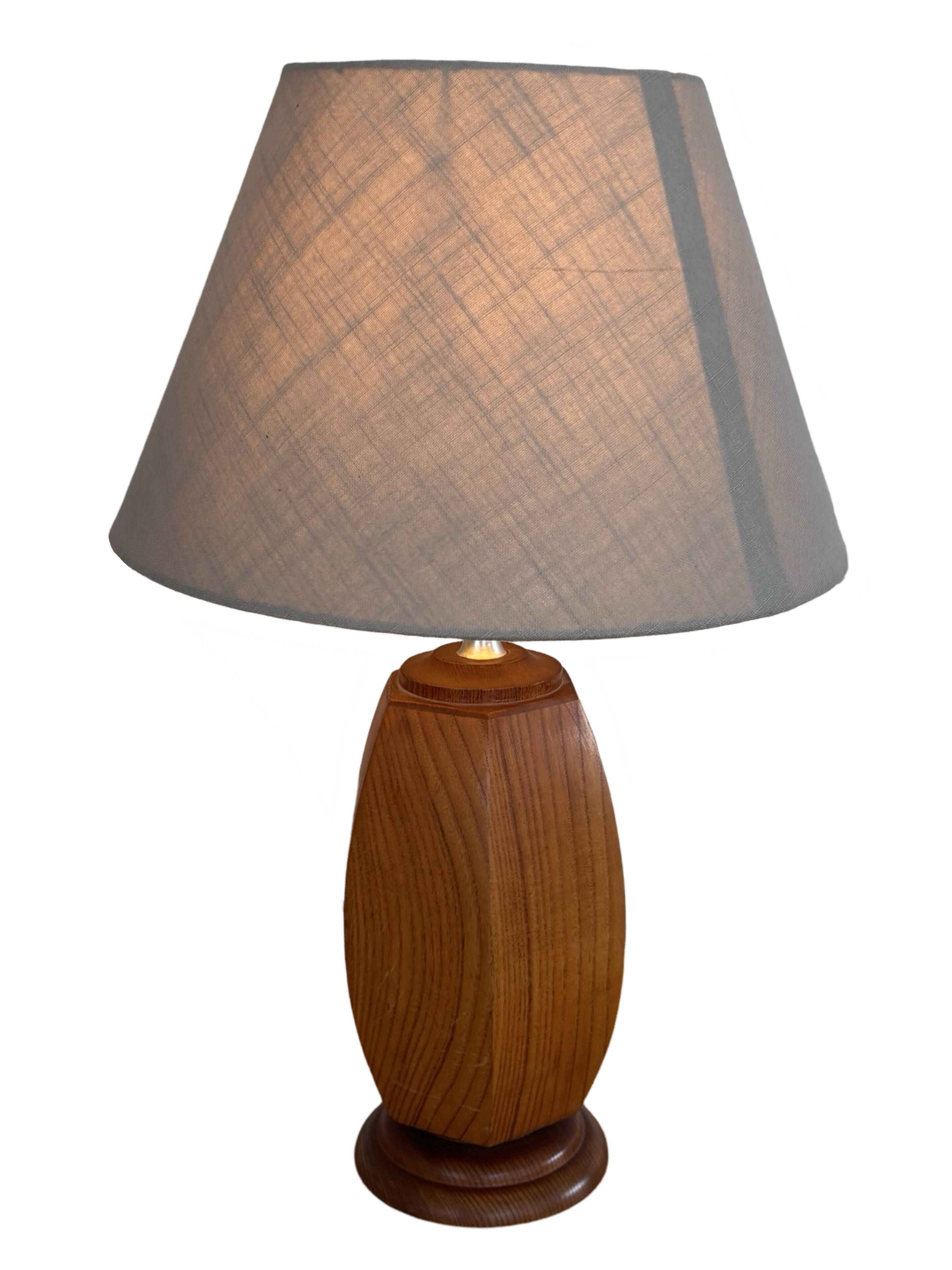 Mid Century Scandinavian teak table lamp 70's design minimalist