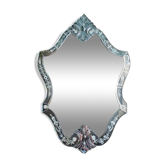 Venetian mirror in very good condition