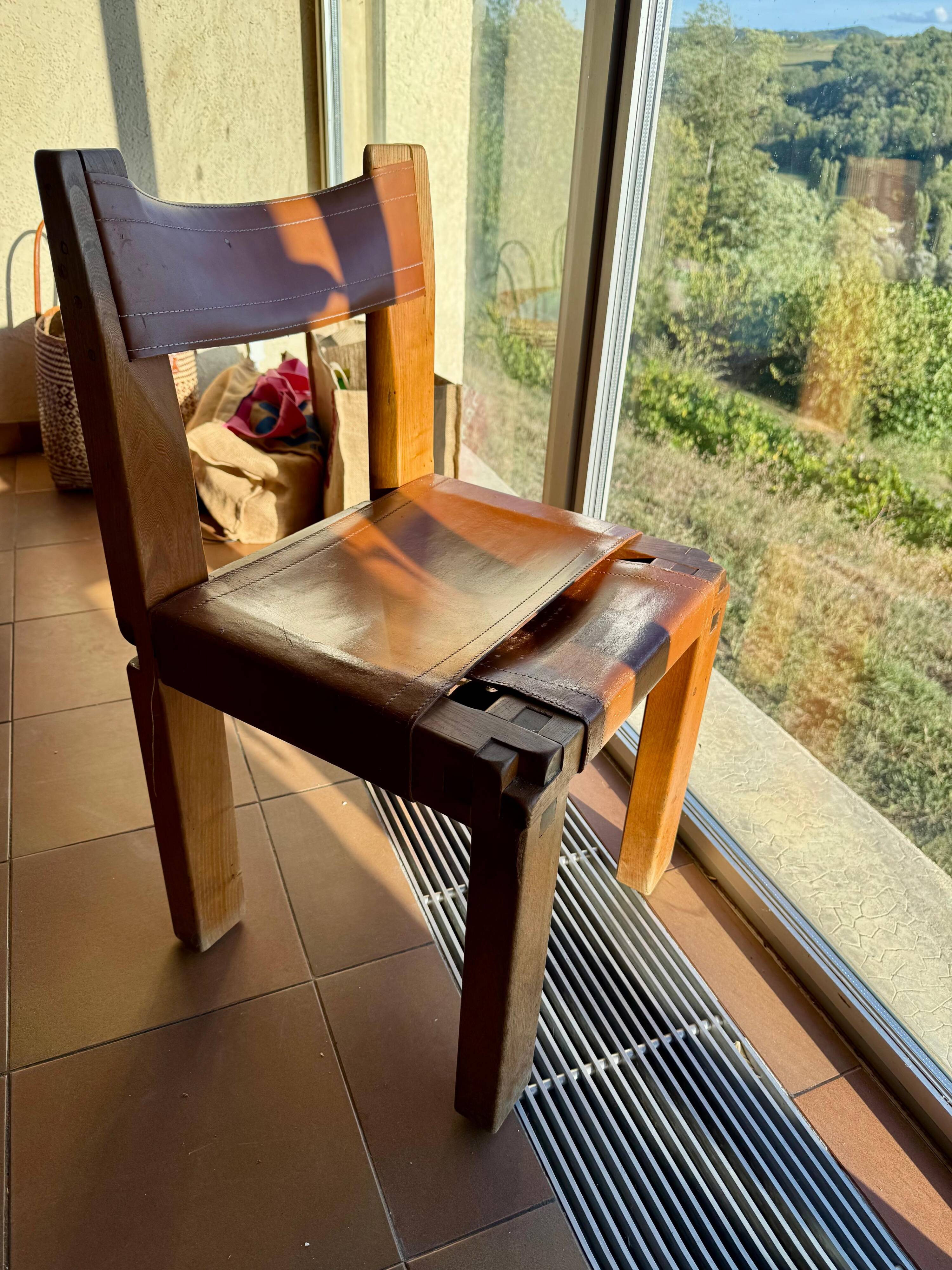 Ensemble table T14D et chaises S11 Chapo