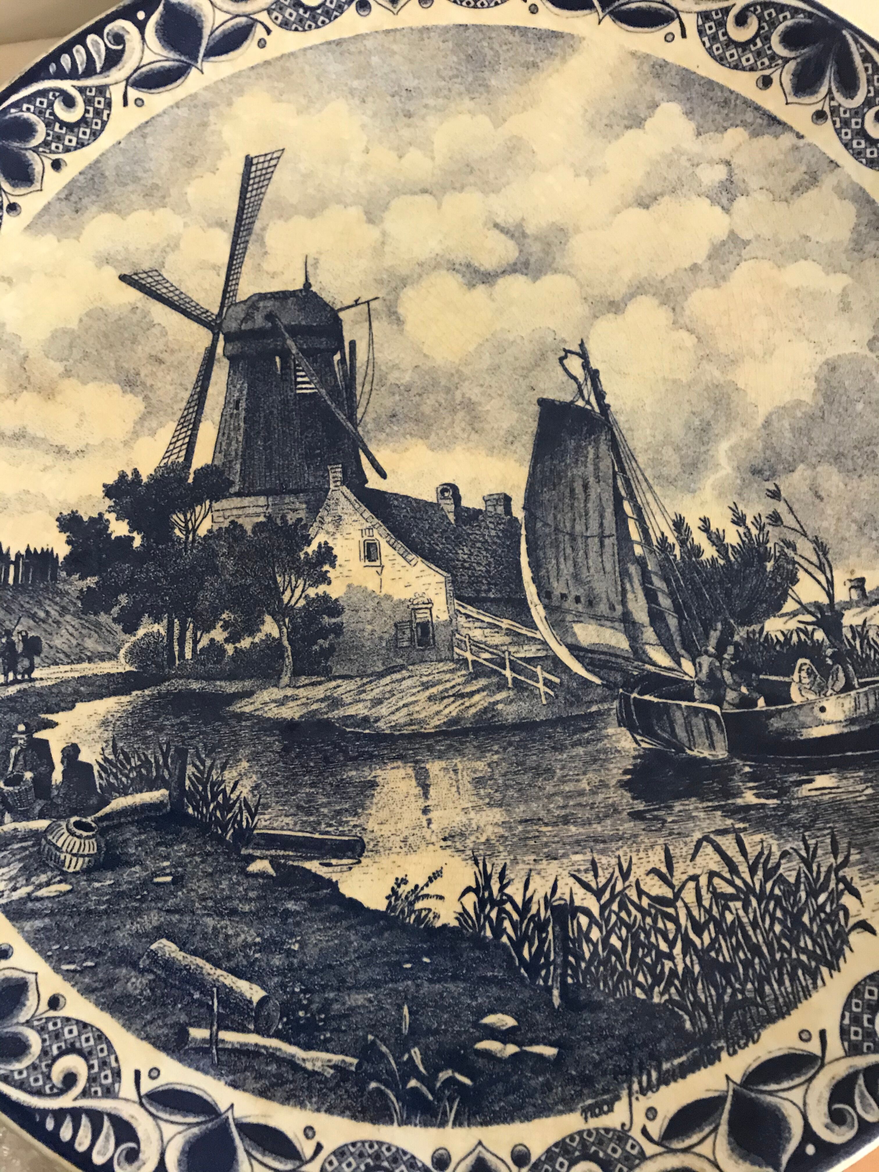 Blue dish in earthenware Delft Holland