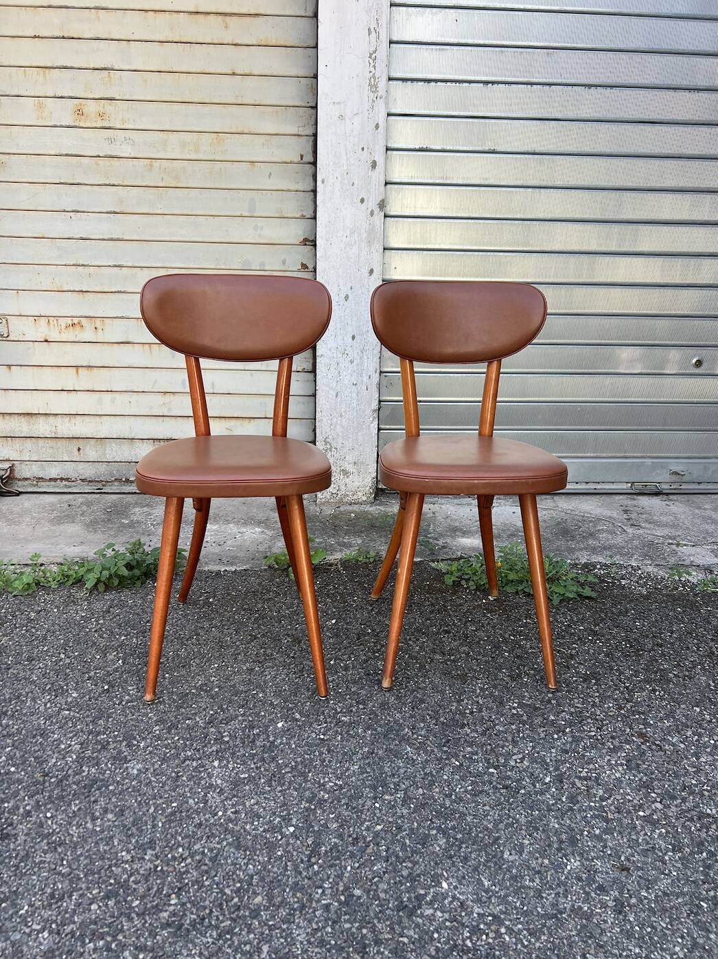 (Lot) 2 Baumann Chairs Compass Leg Scandinavian Style