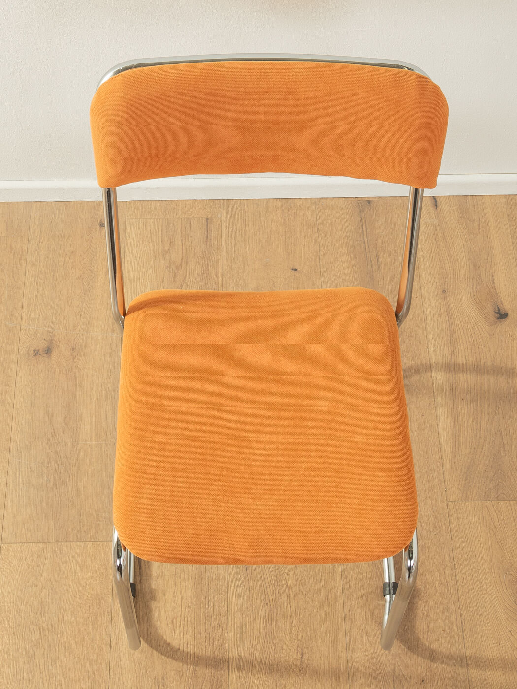 Classic chairs from the 1970s, set of 4, orange, chrome frame