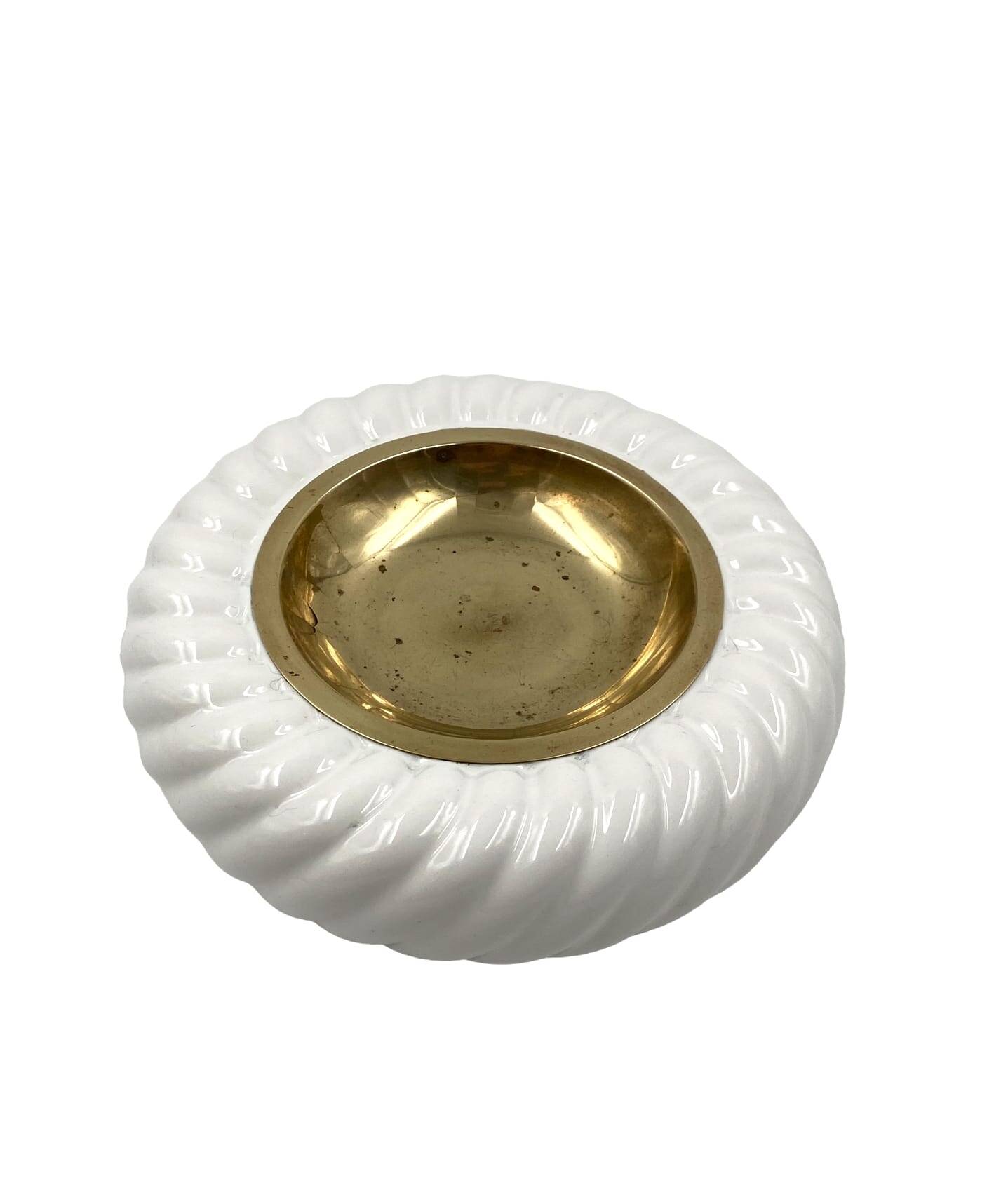 Tommaso Barbi, Smoking set white ashtray and table lighter, B Ceramiche, ca. 1970
