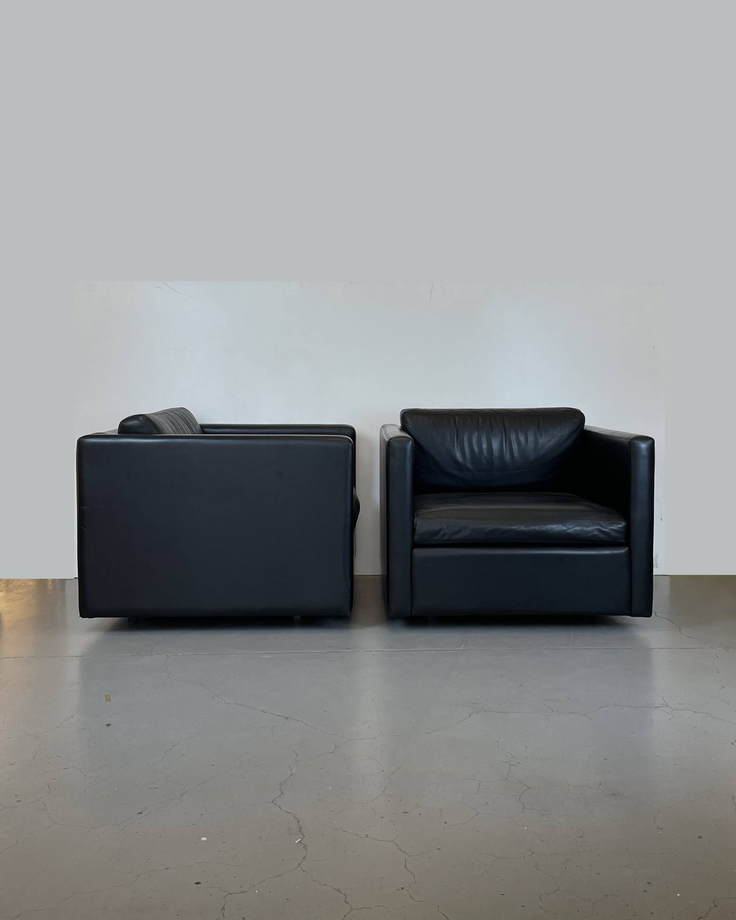 Pair of Black Leather Cube Club-Chairs by Charles Pfister for Knoll, 1980s