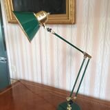 Articulated lamp
