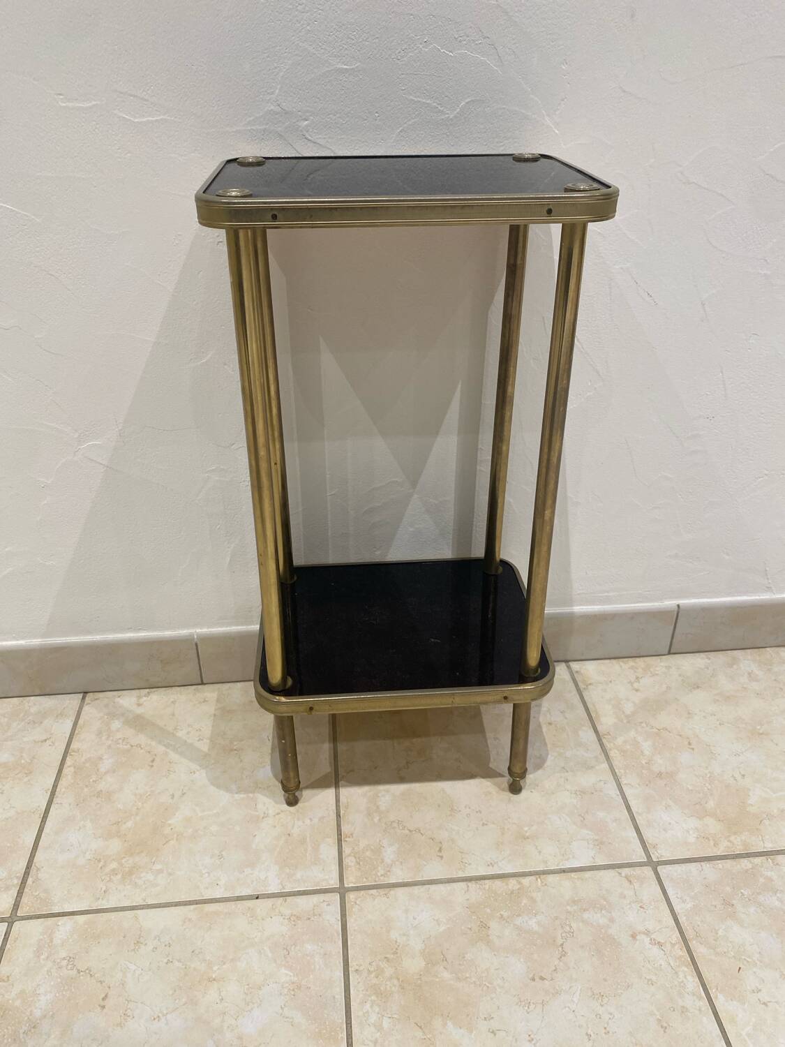 Richard Creation side table