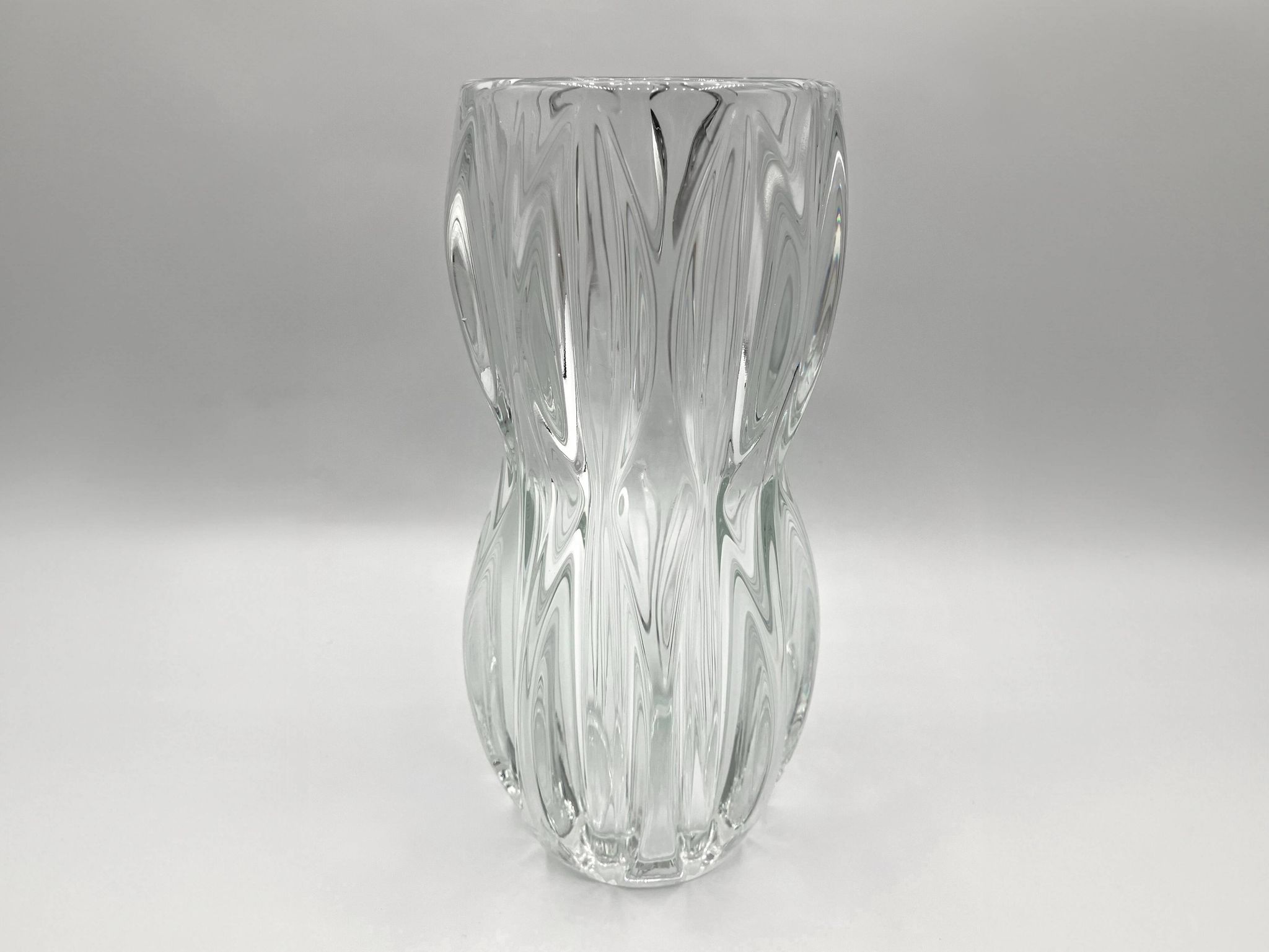 Sklo union vase • rosice glassware • design jan schmid • 1960 • pressed glass