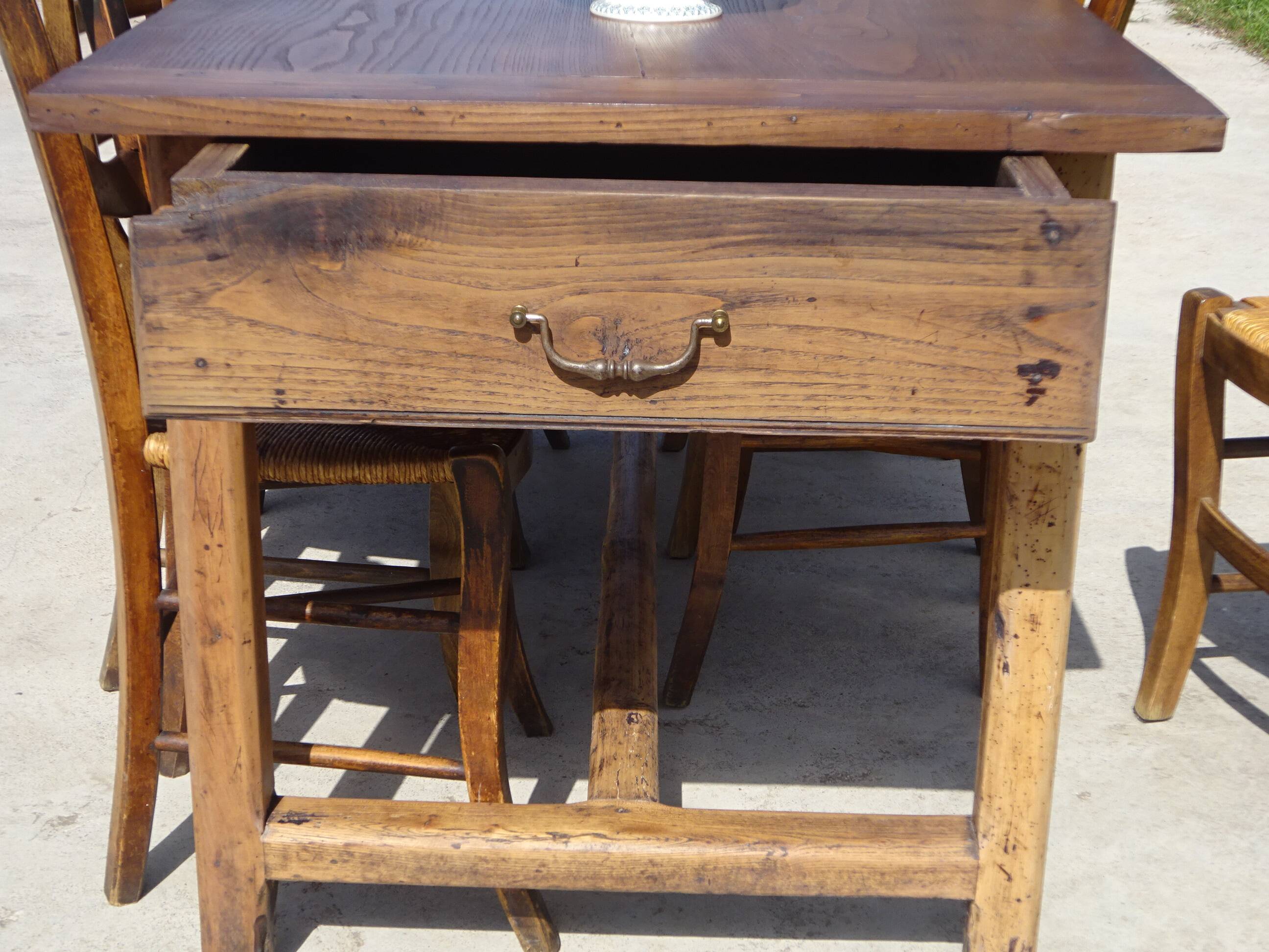 Ancienne table de ferme en chêne massif