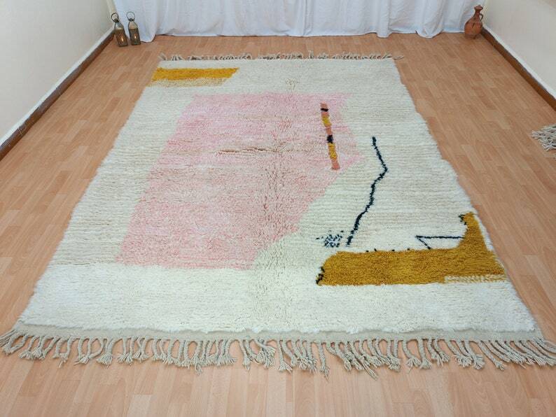 Berber rug in pure wool size 150 x 250 cm