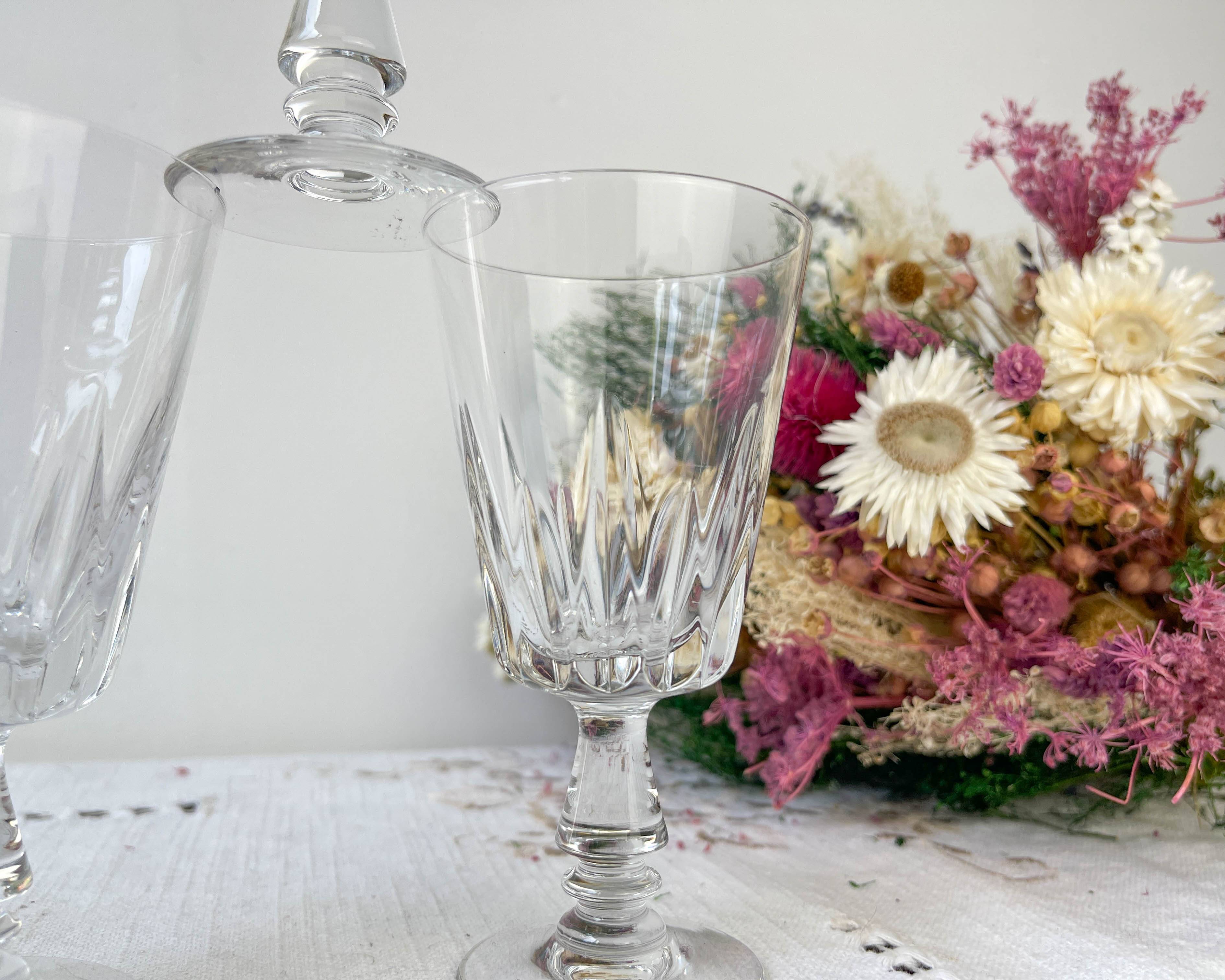4 vintage white wine glasses