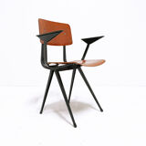 Chair bridge Result of Friso Kramer for Ahrend of Cirkel