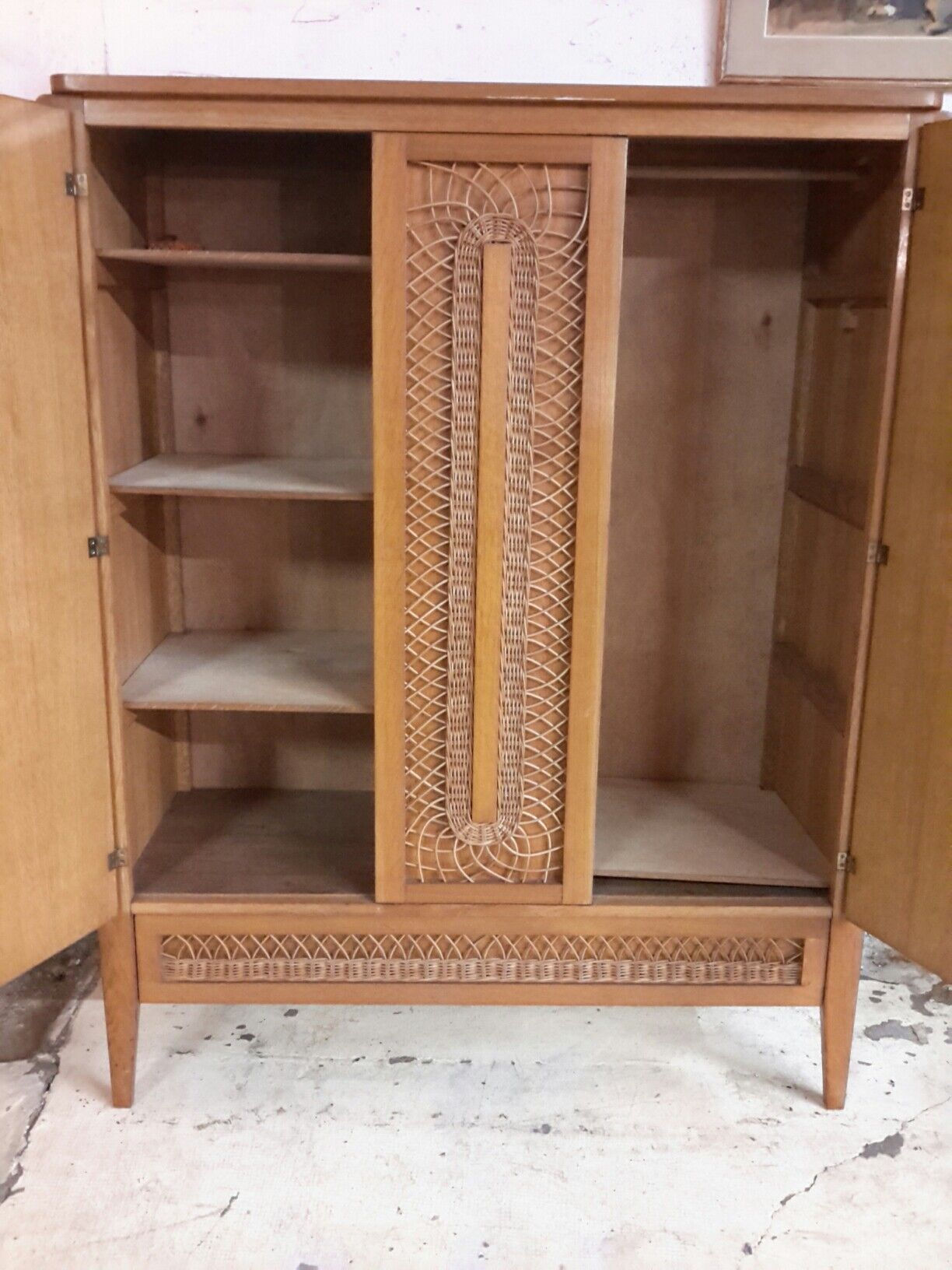 Cabinet vintage wood and rattan feet compass 60s