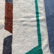 Handmade Berber rug, size 200 x 300 cm