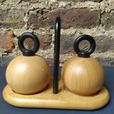 Set of salt and pepper mills