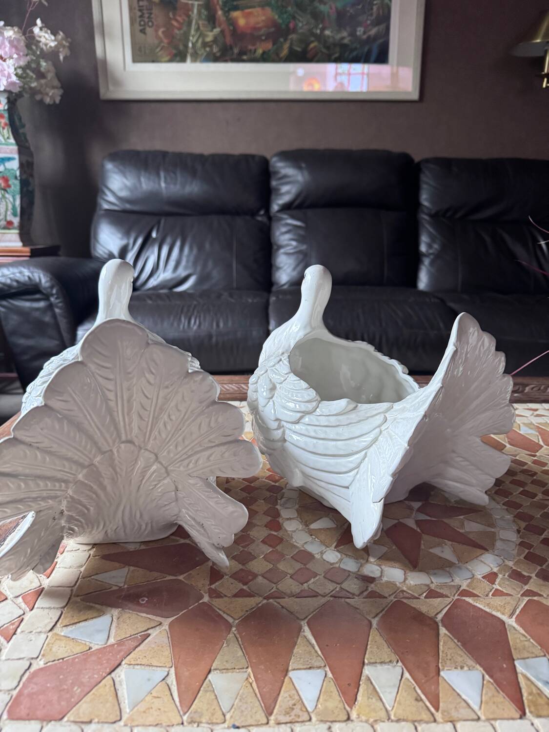 Pair of vintage Regency Italian Dove plant pots