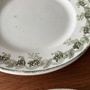 Set of 4 flat plates Terre de Fer Moulin des Loups model Violett