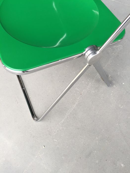 Plia Chair by Giancarlo Piretti