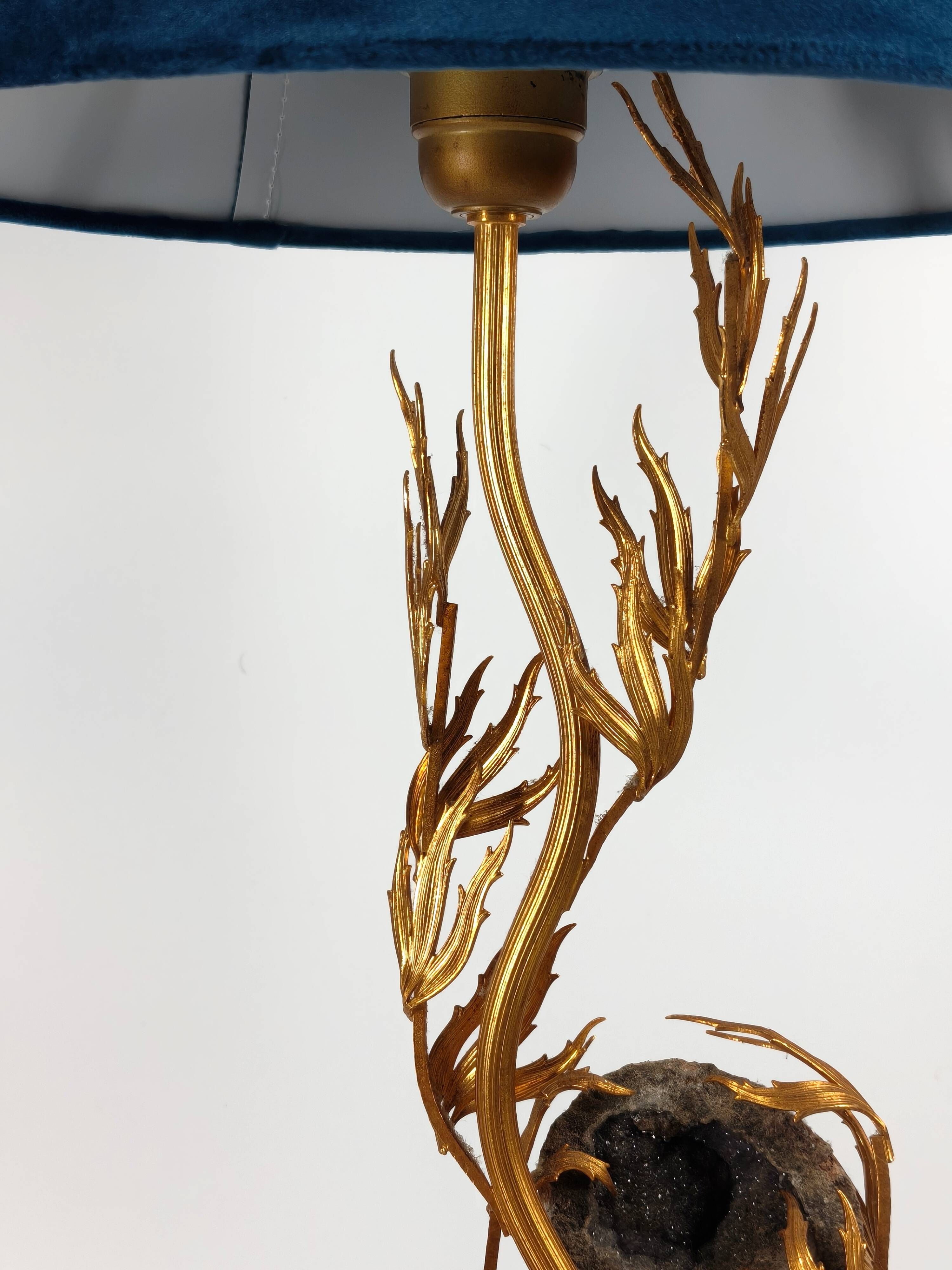 Sculptural lamp in gilded brass and geodes, 1970s