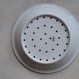 Flat drainer in faience Apilco