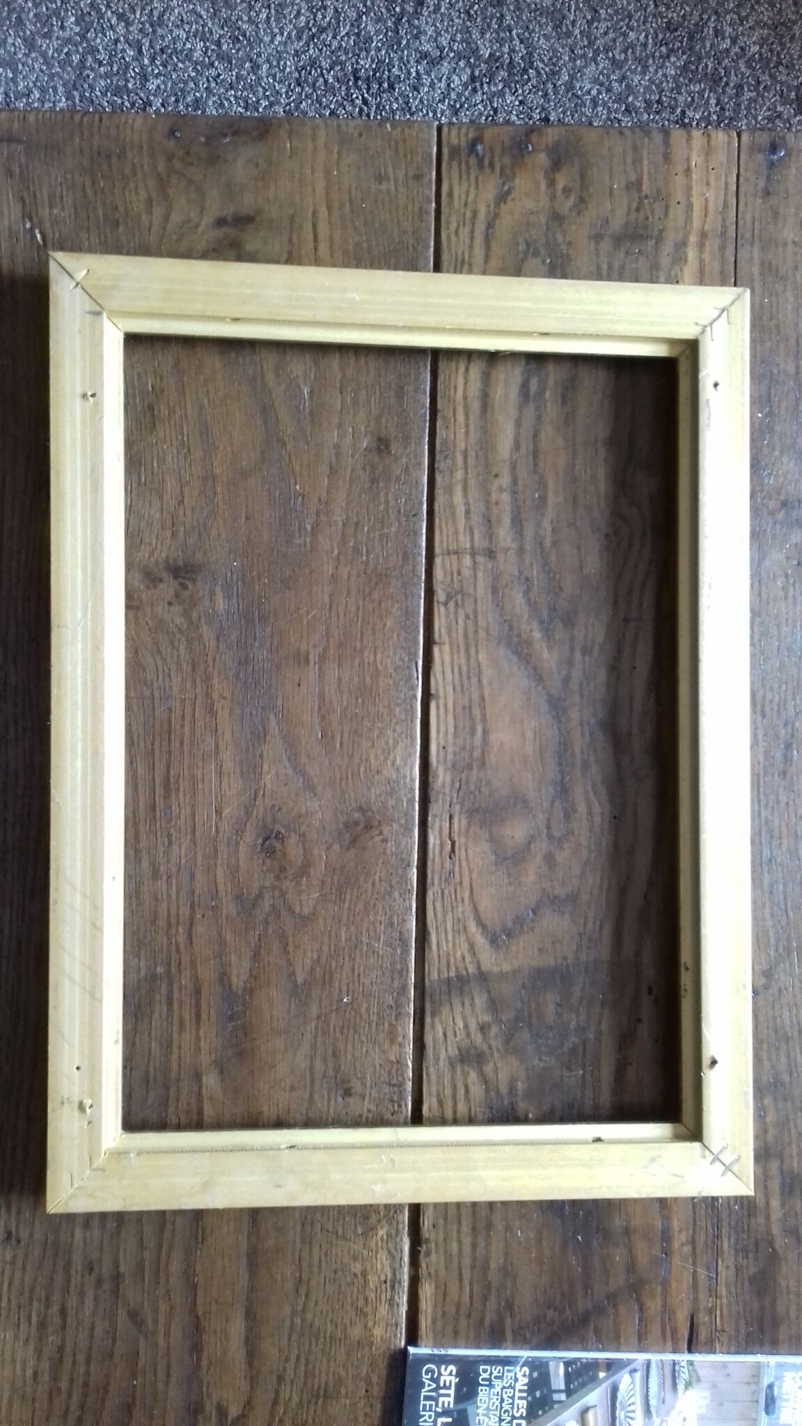 Frame wood gilding leaves