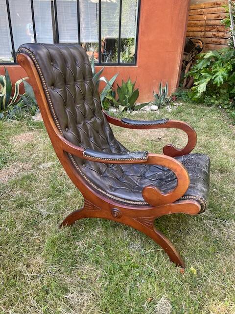 Chesterfield armchair