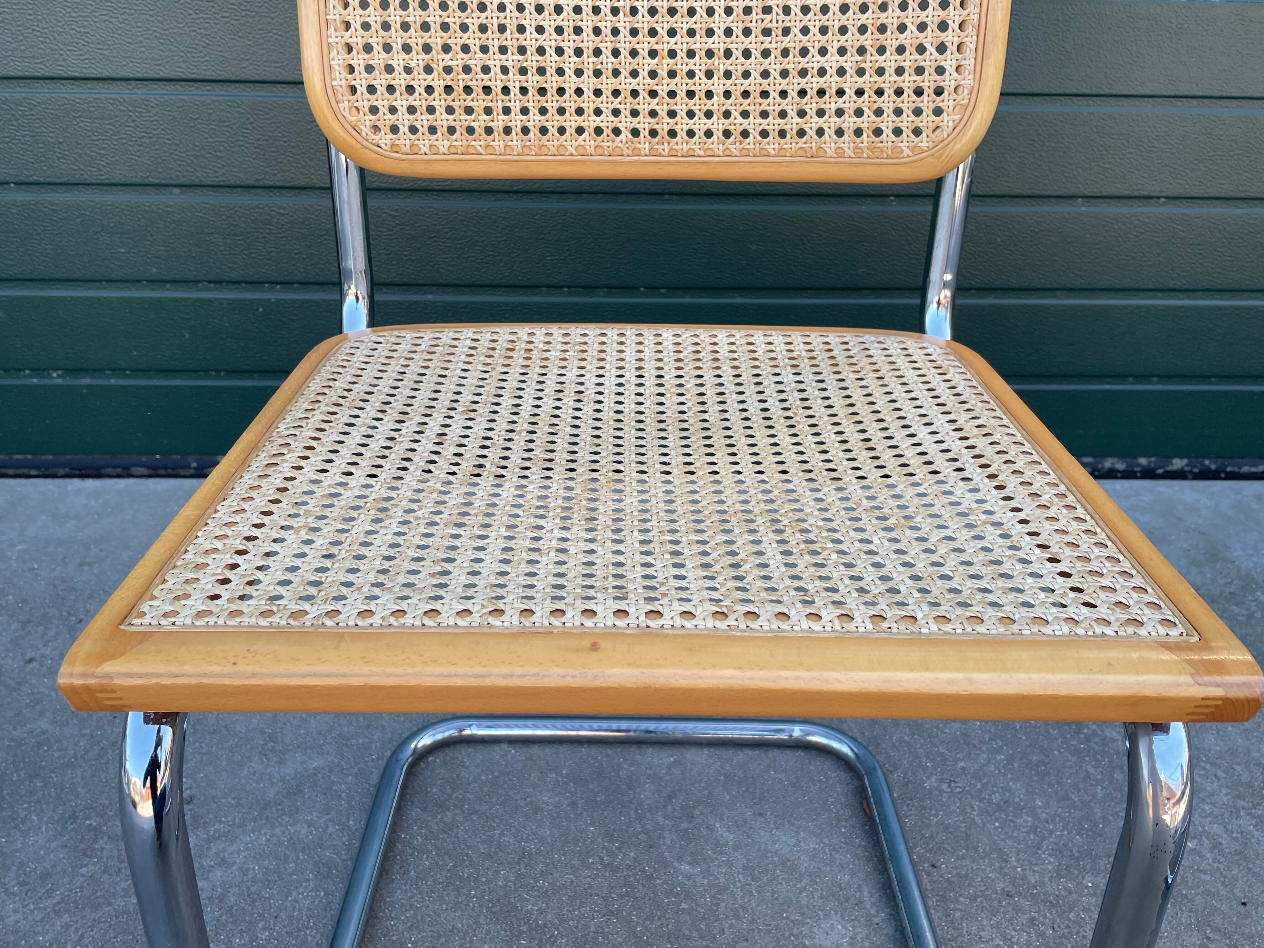 Set of 4 vintage Chairs model Cesca B32 designed by Marcel Breuer Design
