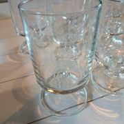 9 verres à pied vintages
