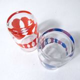 2 glasses