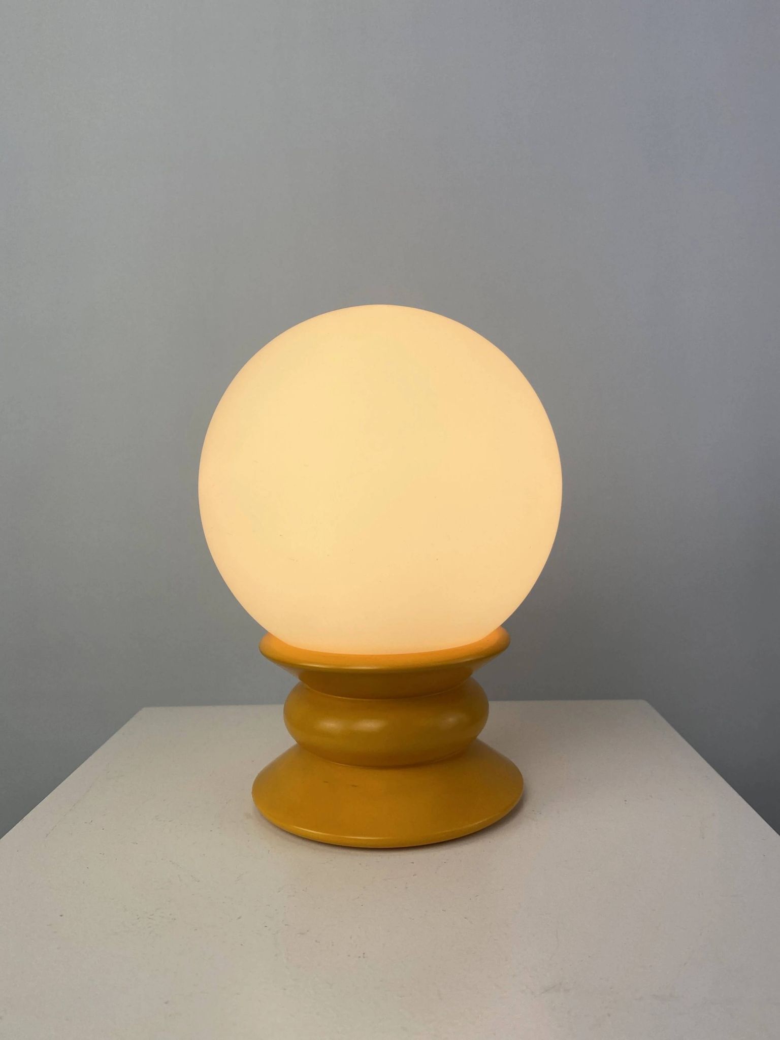Yellow and white glass table lamp Temde Leuchten type 1