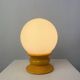 Lampe de table en verre jaune et blanc Temde leuchten type 1