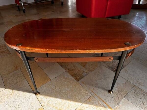 Petite table basse coffee table, attribuée à Silvio Cavatorta