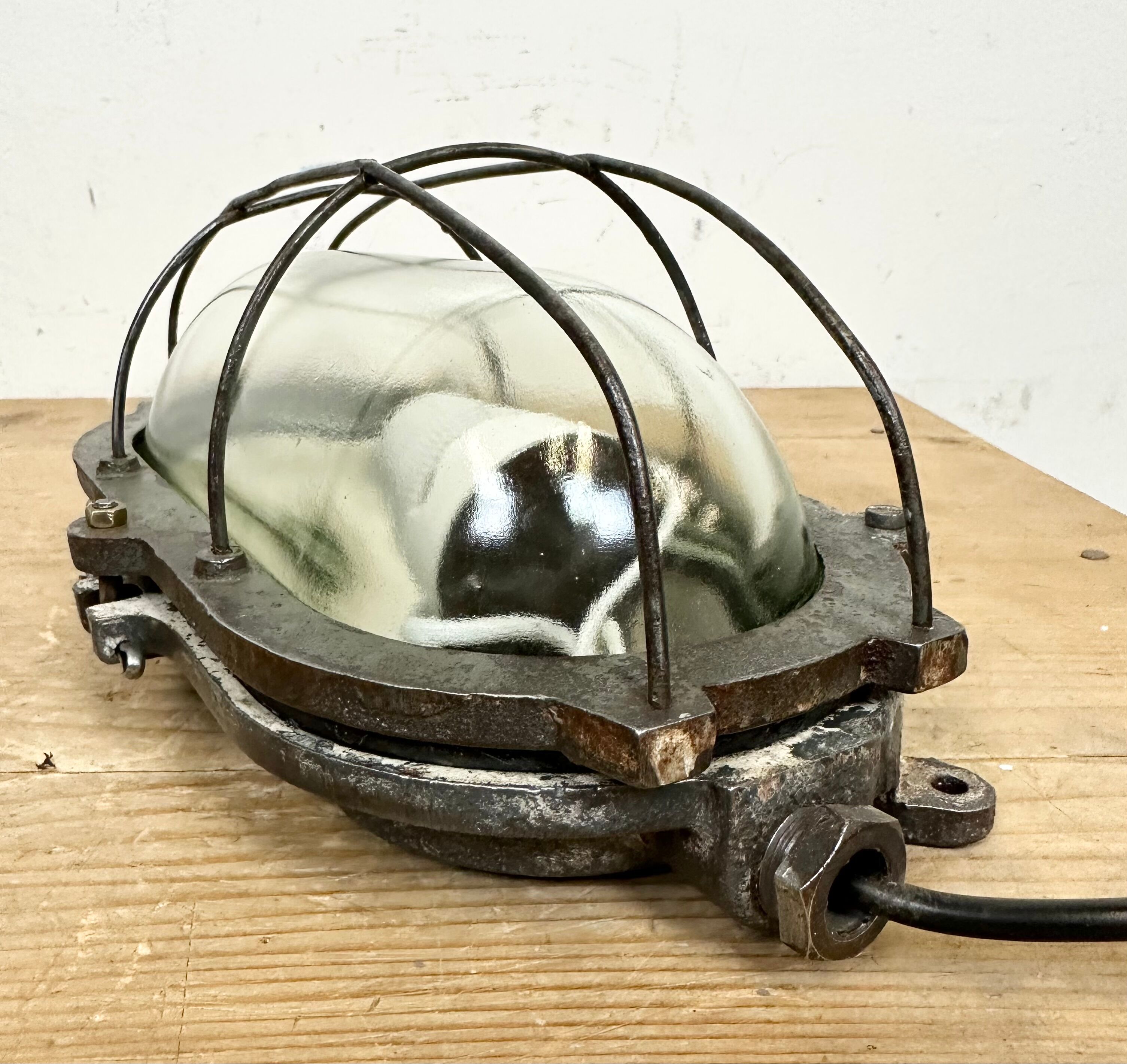 Industrial Cast Iron Wall Light, 1960s