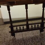 Oak dining table with extensions