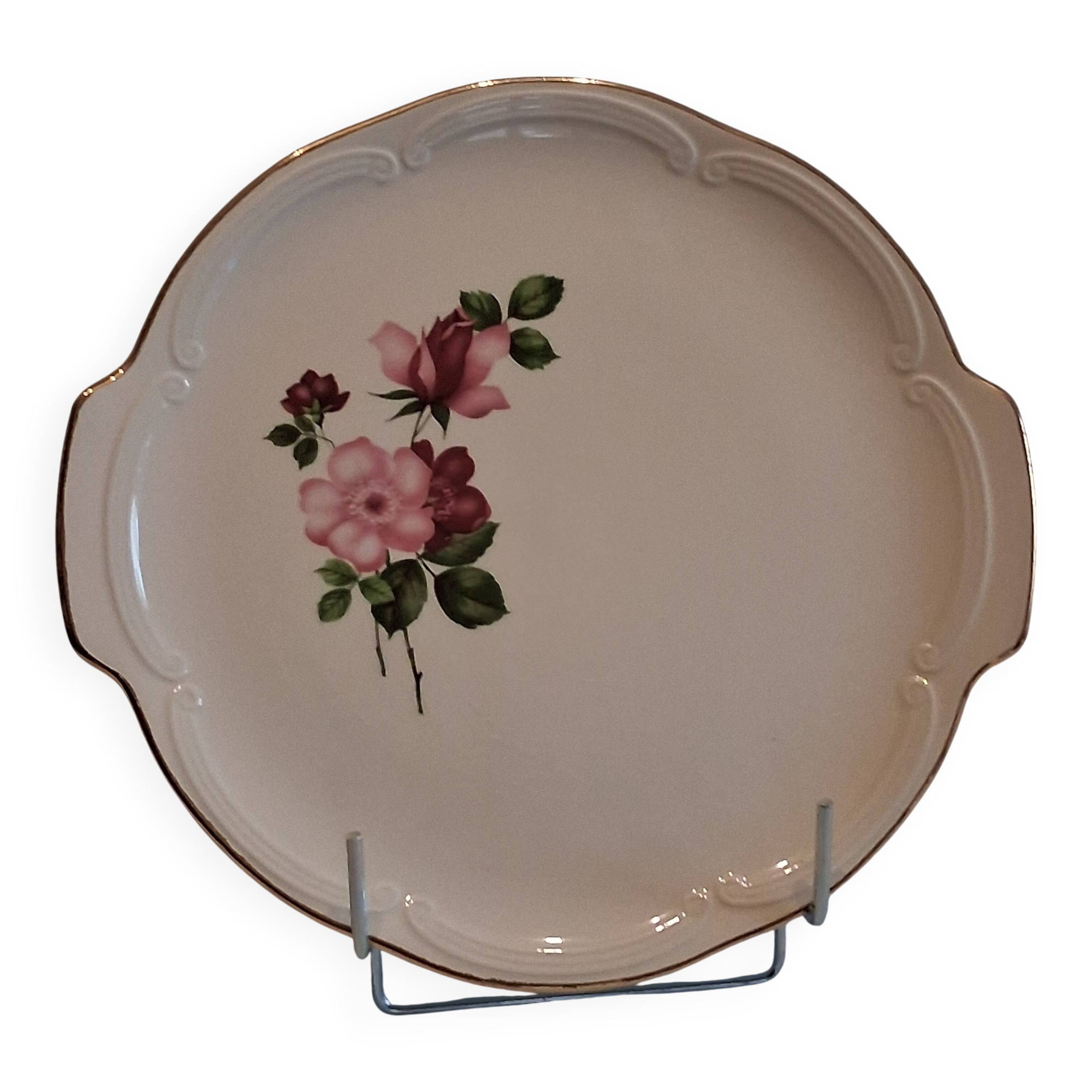 Ear plate from Gien model "Chinon" in very good condition.