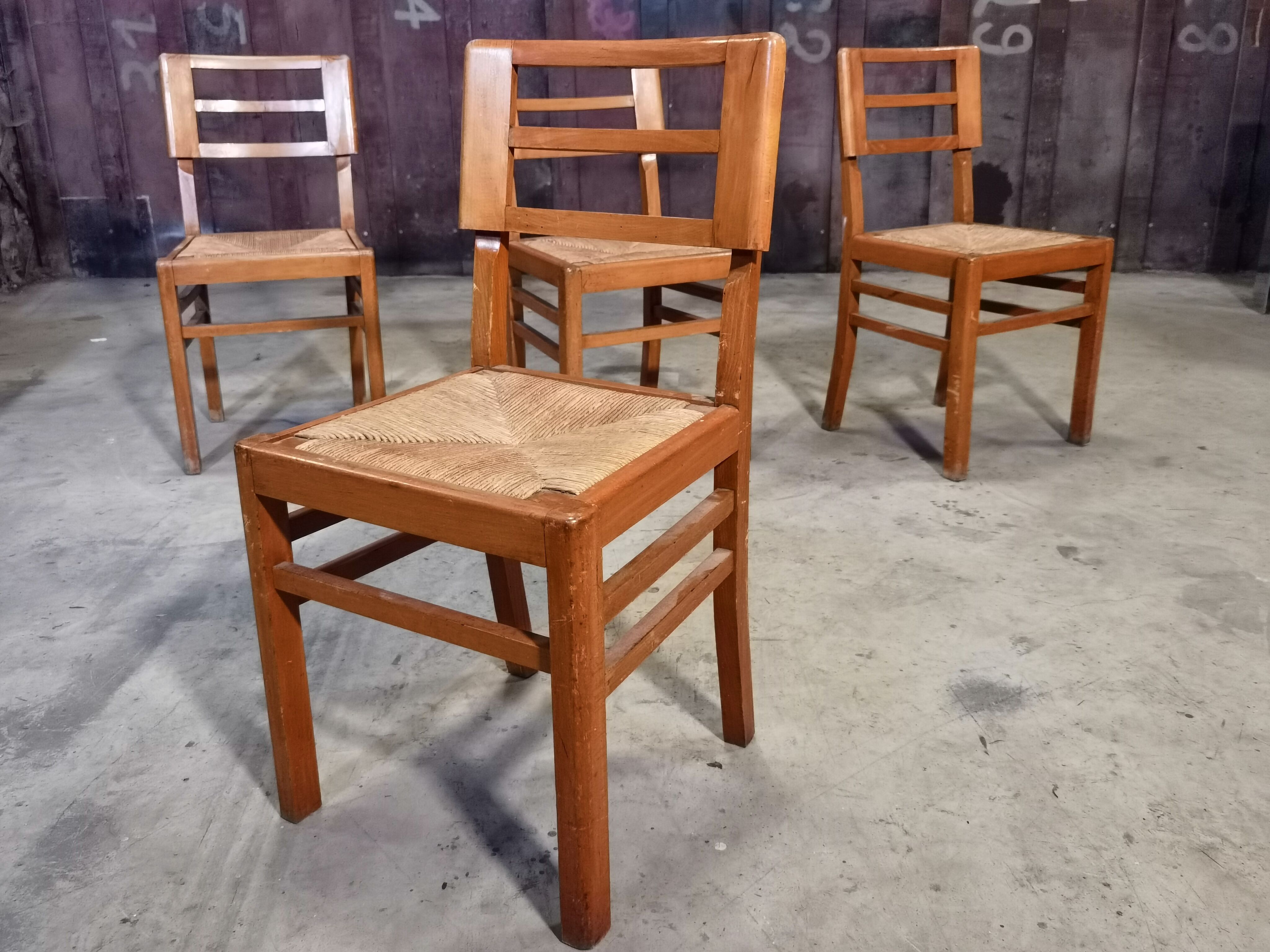 Set de 4 chaises paille de Pierre Cruège