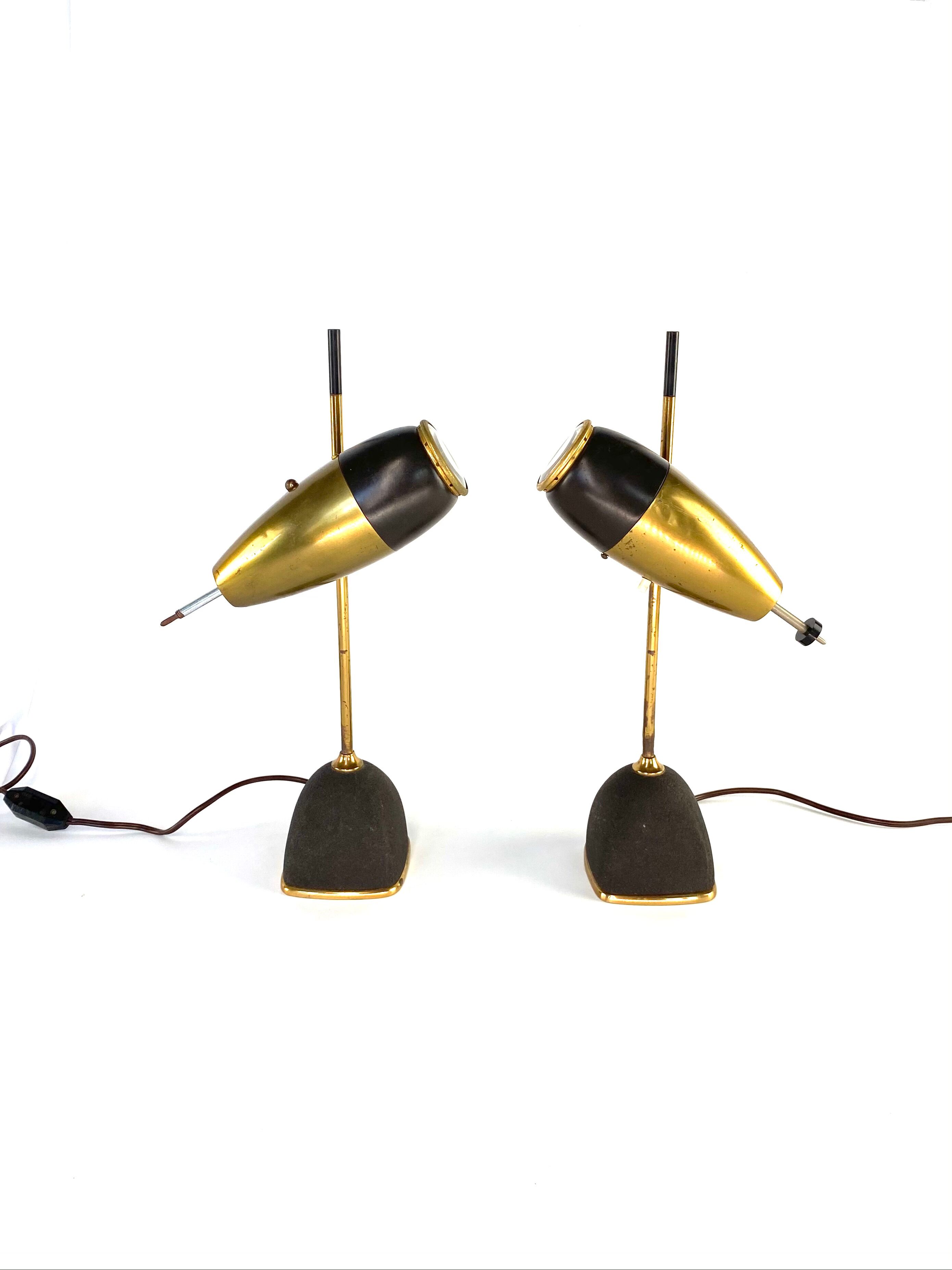 Oscar Torlasco, pair of table lamps modele 577, Lumi Milan, 1960
