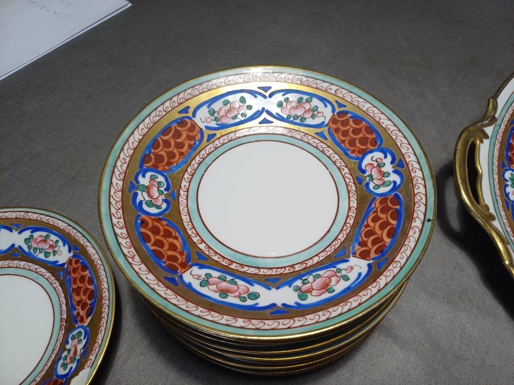 Tea and cake service in porcelain Circa 1950/60