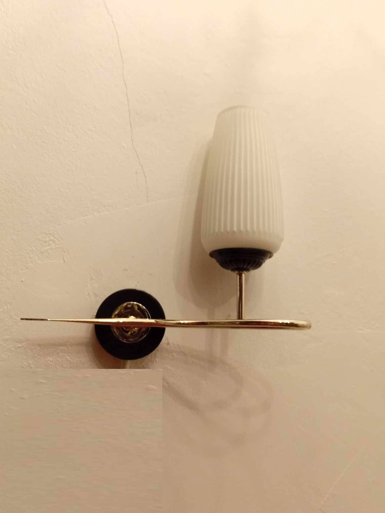 Suite de 2 appliques années 40