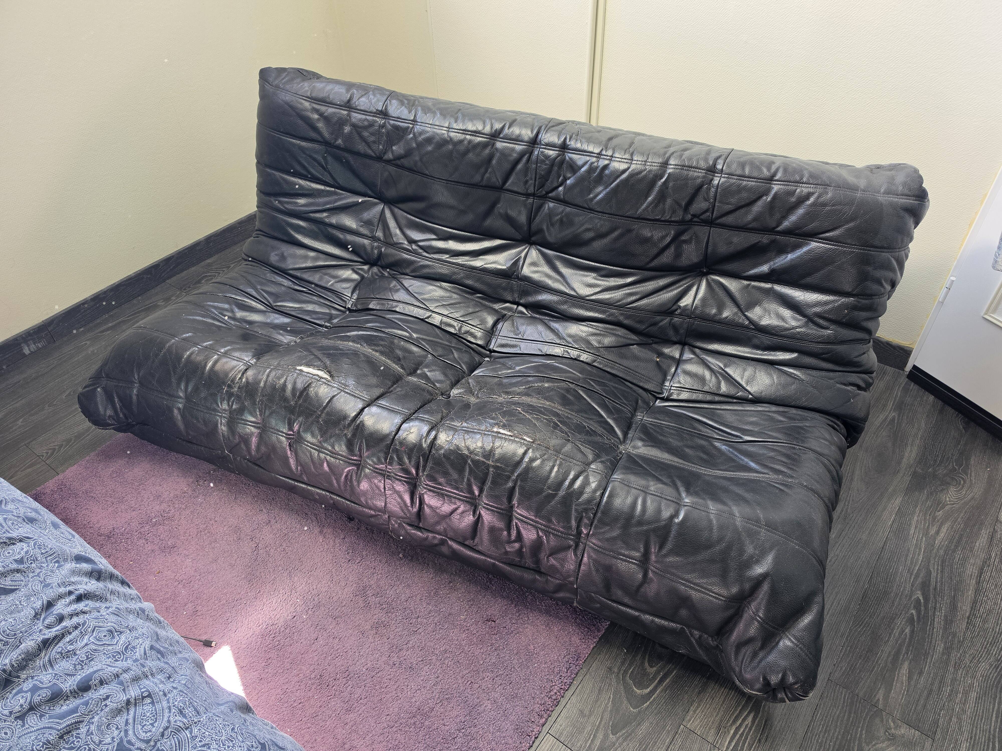 Togo Ligne Roset 3-seater - Black leather
