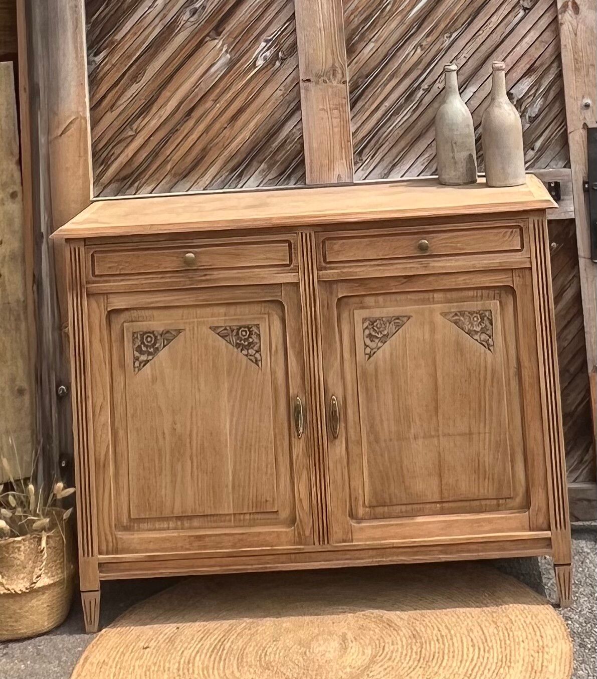 Old Parisian buffet in raw oak with 2 drawers