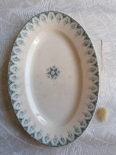 Oval dish and delight earthenware blue iron earth model Boulogne crockery nineteenth century