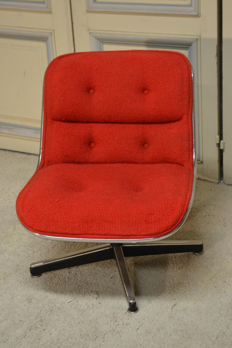 Pair of chairs of Charles Pollock for Knoll