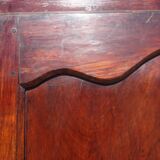 Ancienne armoire en noyer