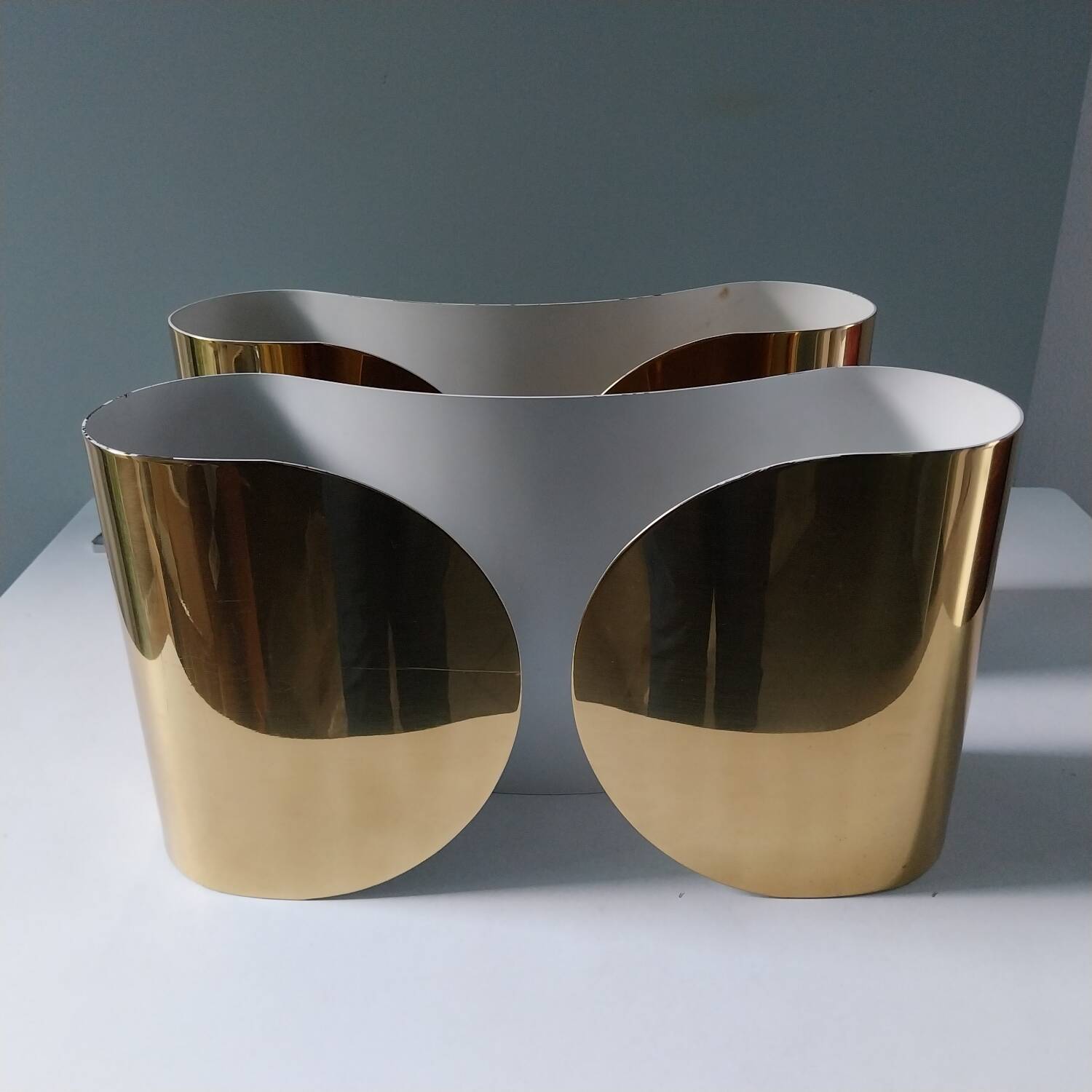 “Foglio Oro” wall lamp by Tobia Scarpa, Flos