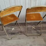 Deux chaises velours or