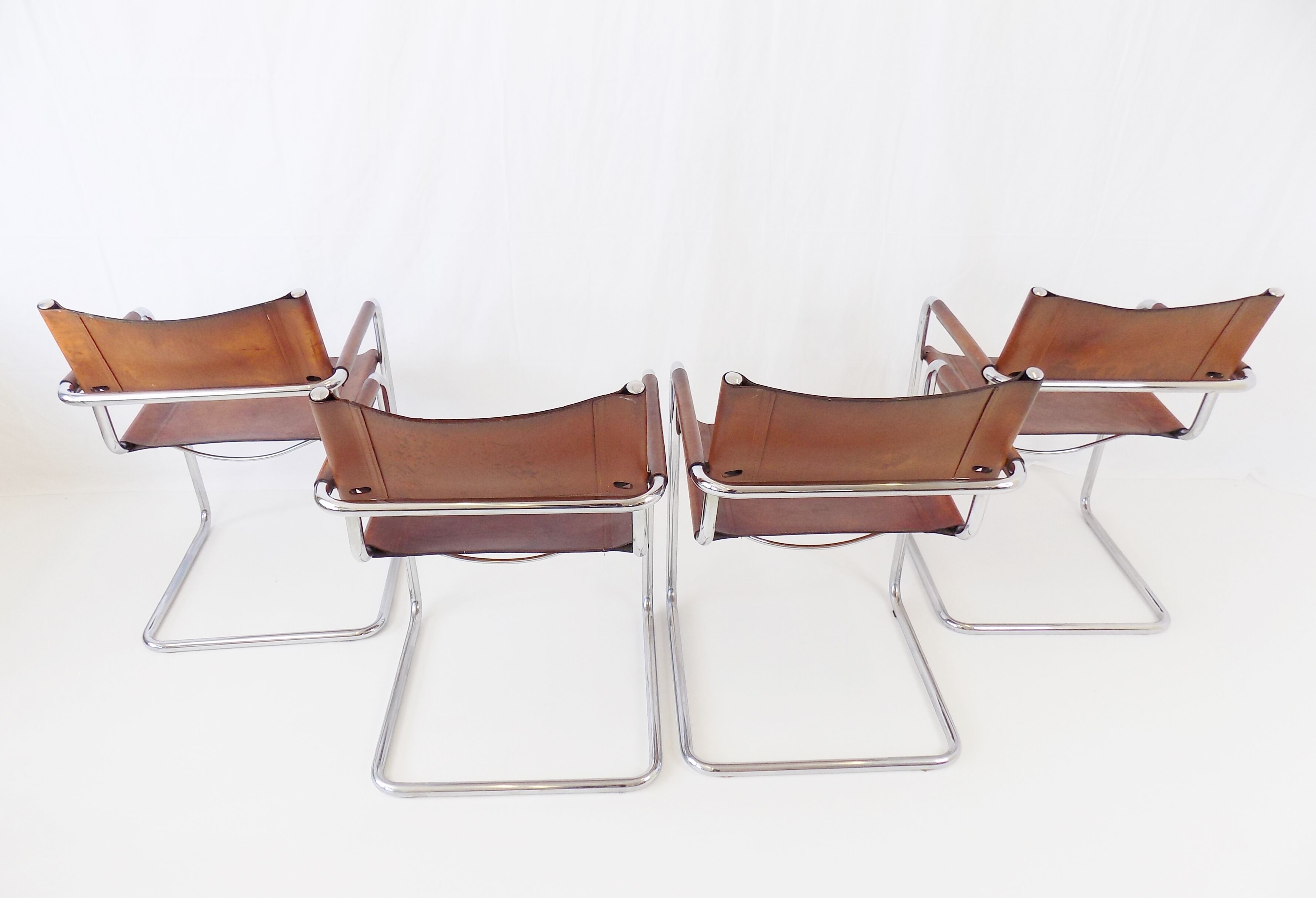 Matteo Grassi MG5 set of 4 leather cantilever chairs