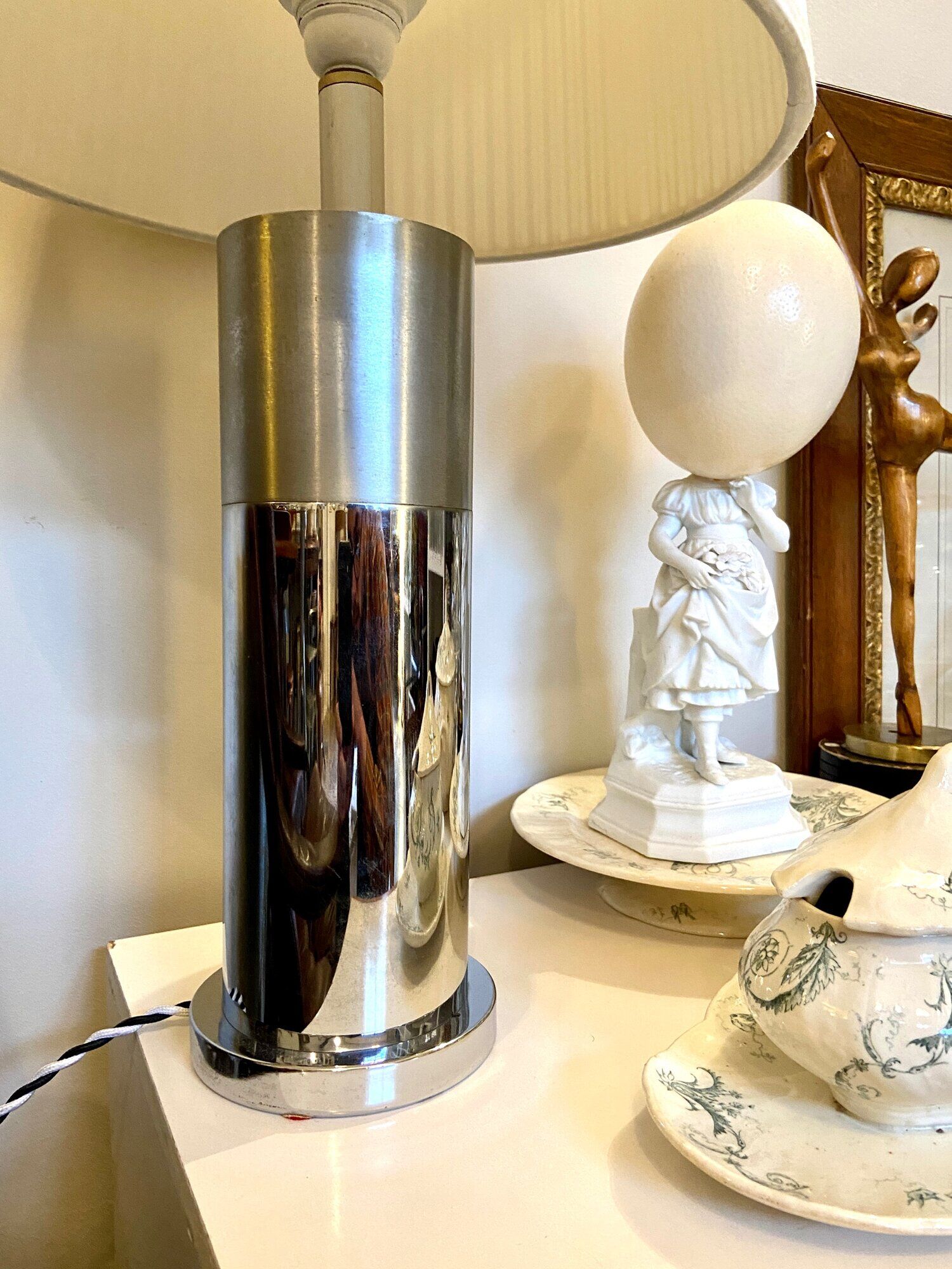 Table lamp in beige pleated cotton and chrome aluminum